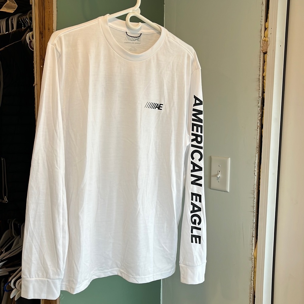 AE long sleeve shirt